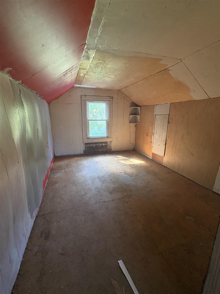 110 Hart Avenue Property Photo 8