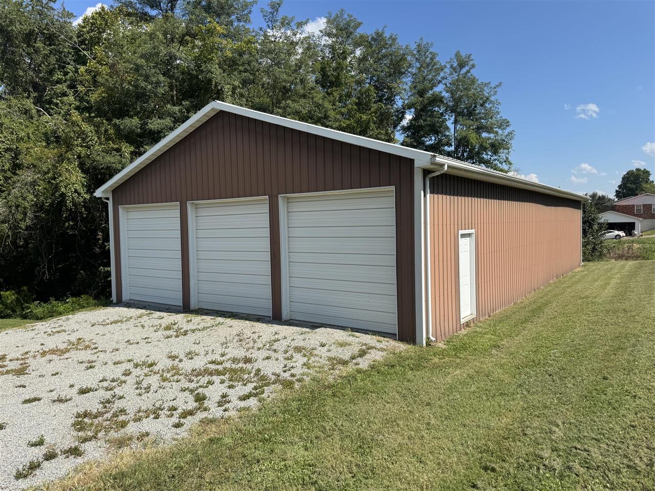 401 Tutt Street Property Photo 6