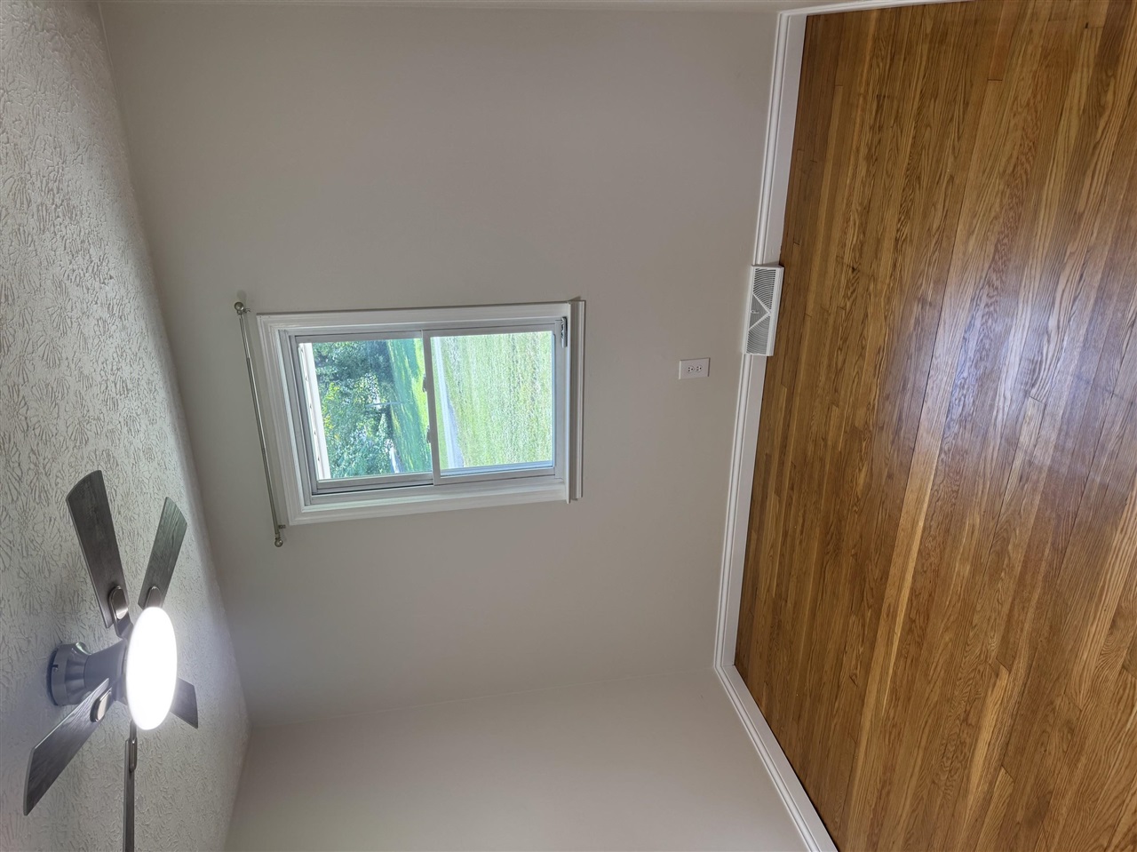 401 Tutt Street Property Photo 16