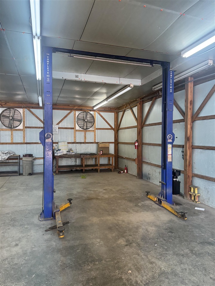 401 Tutt Street Property Photo 29