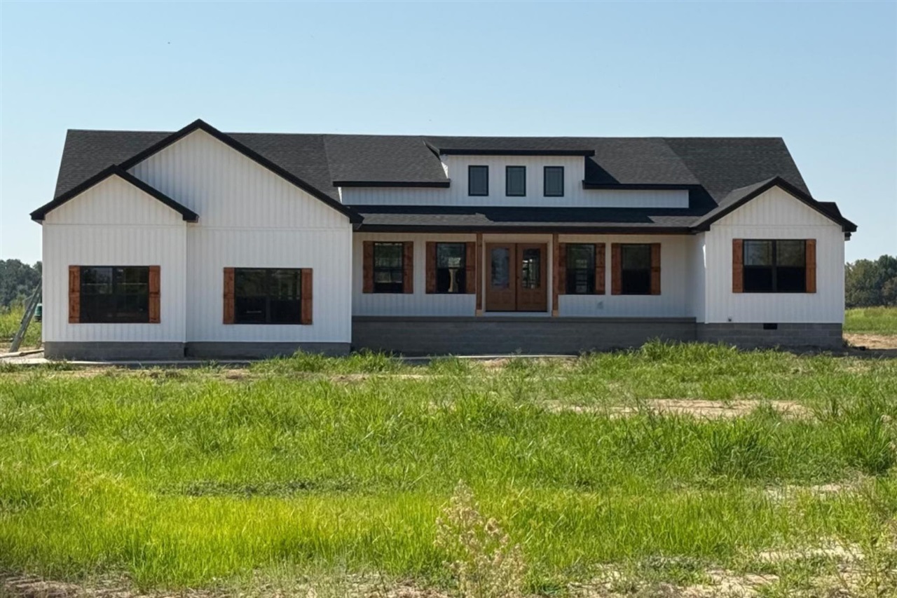 108 Fieldstone Drive Property Photo 1