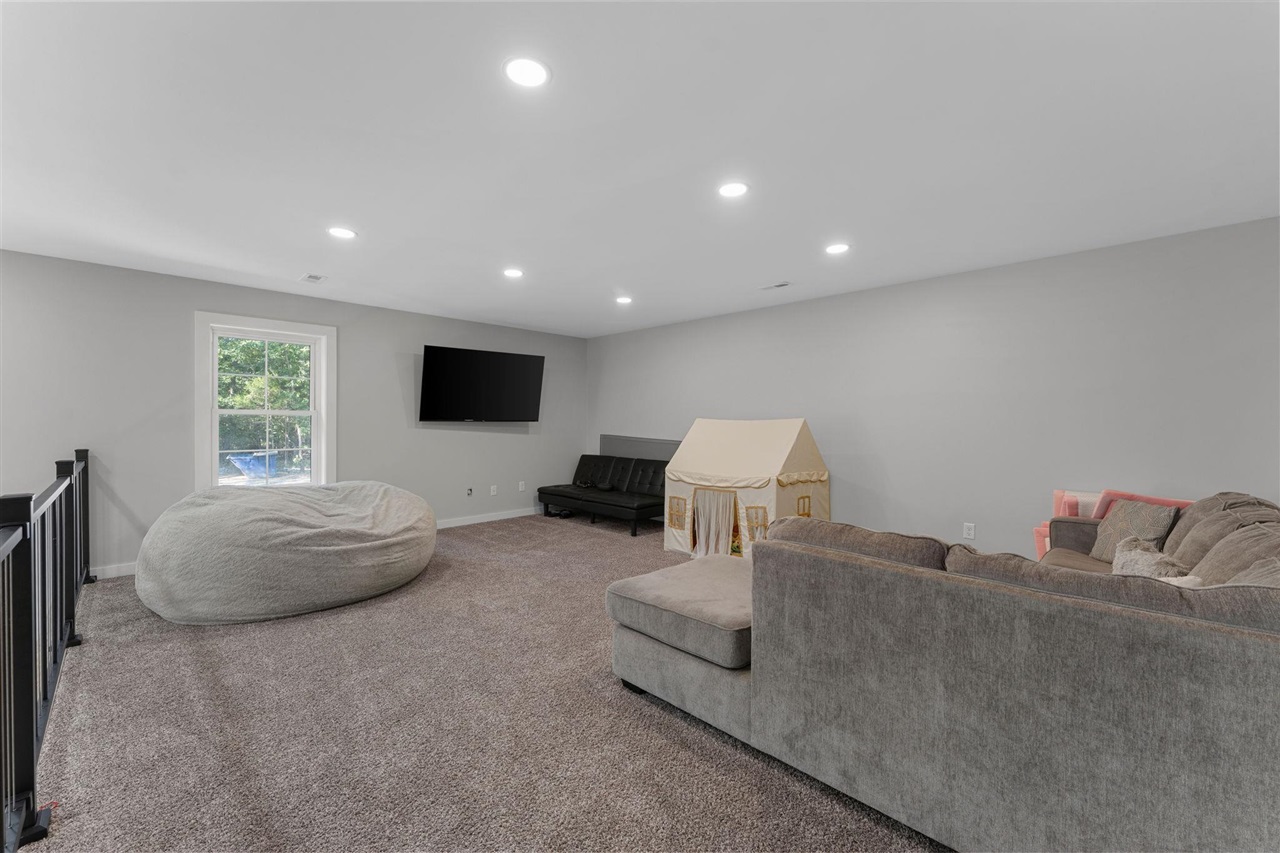 1730 Greenbrier Rd Property Photo 19