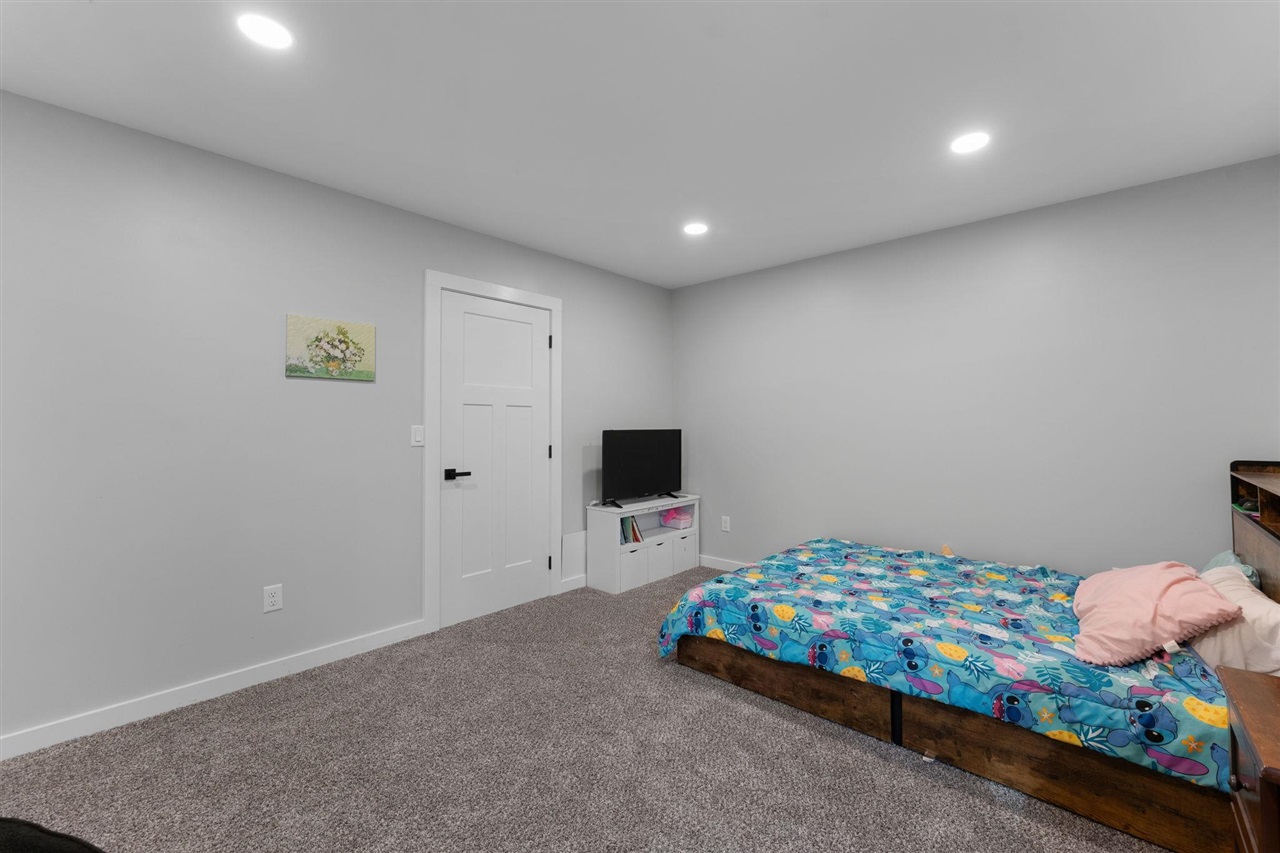 1730 Greenbrier Rd Property Photo 24