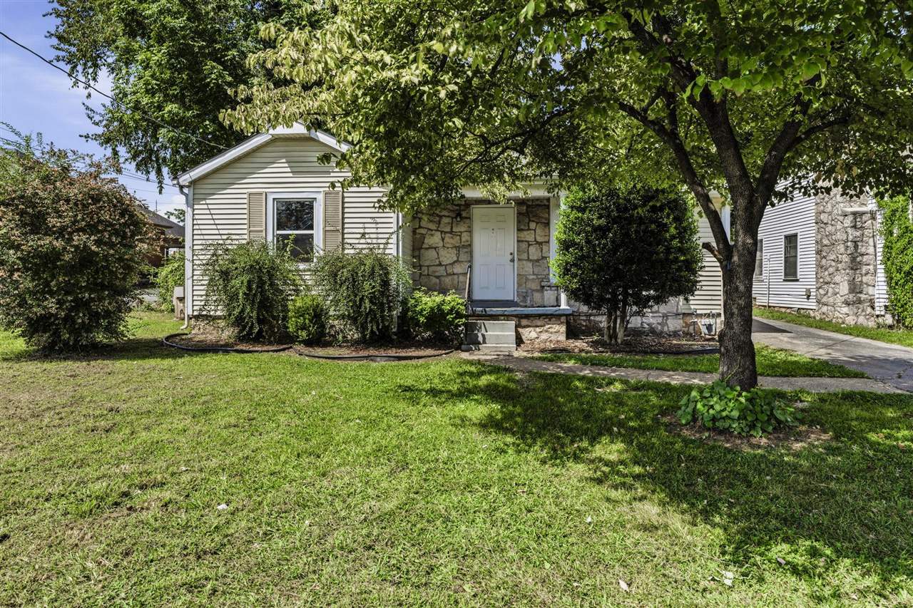 100 Riverwood Avenue Property Photo 1