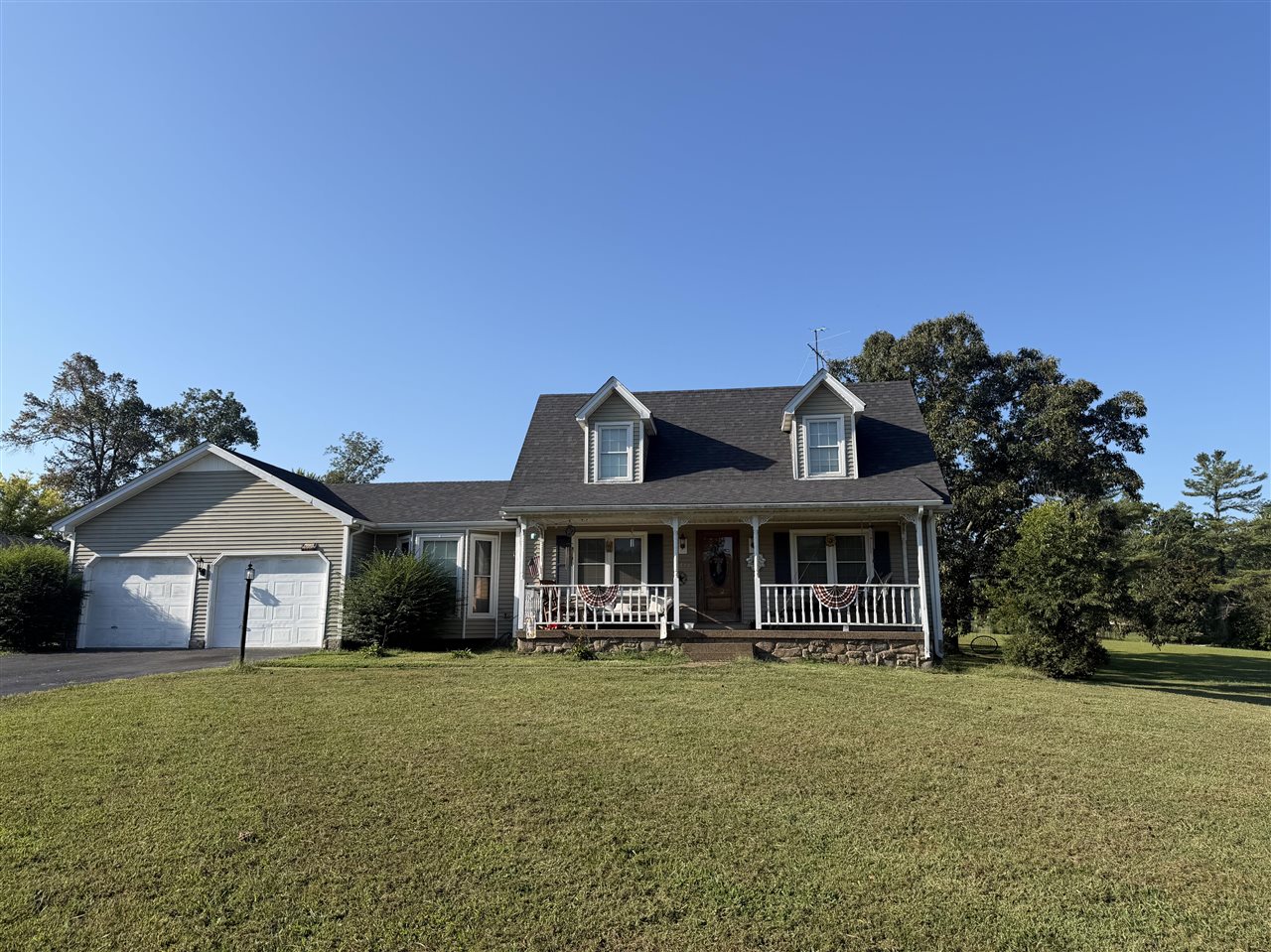 3619 Bowling Green Road Property Photo 1