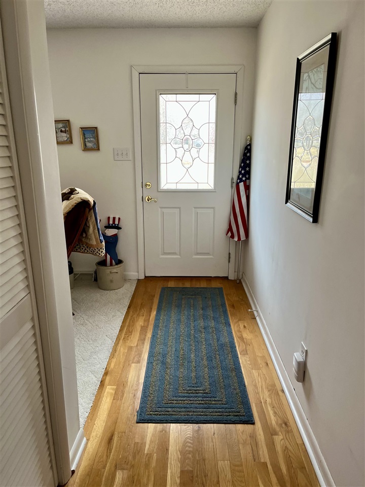 511 Bloomfield Drive Property Photo 2