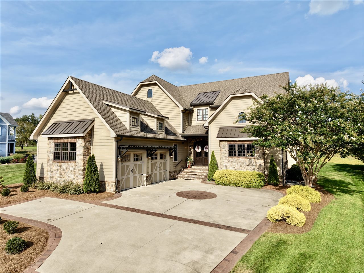 1457 Drakes Ridge Lane Property Photo 1