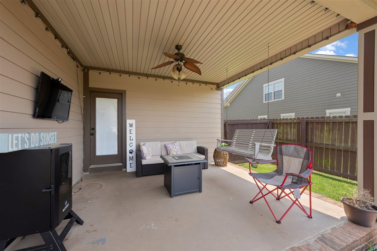 1385 Ivan Downs Boulevard Property Photo 24