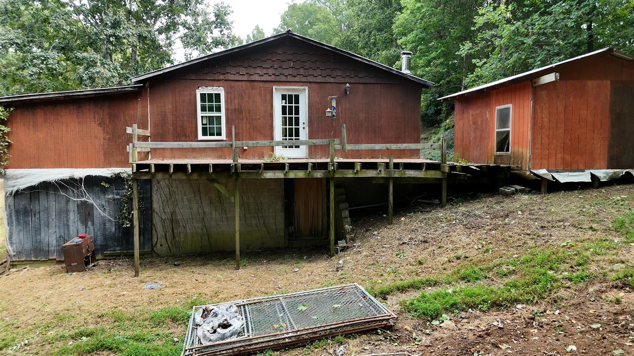 16305 Cub Run Highway Property Photo 1