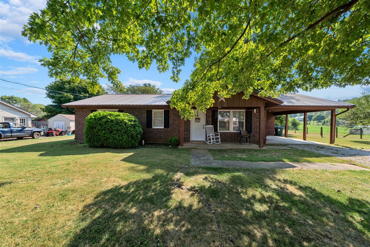 448 Glenview Drive Property Photo 1