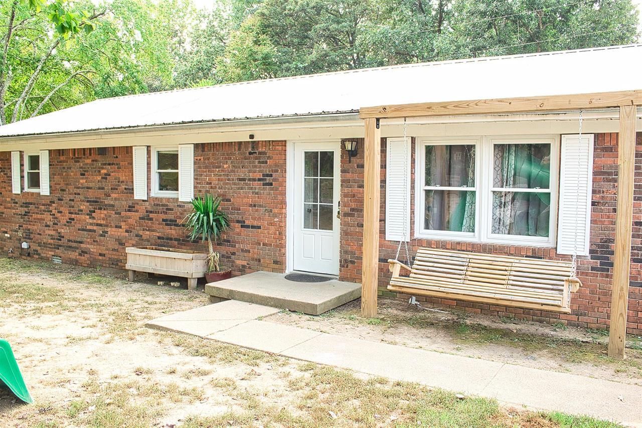 2207 Cool Springs Road Property Photo 1