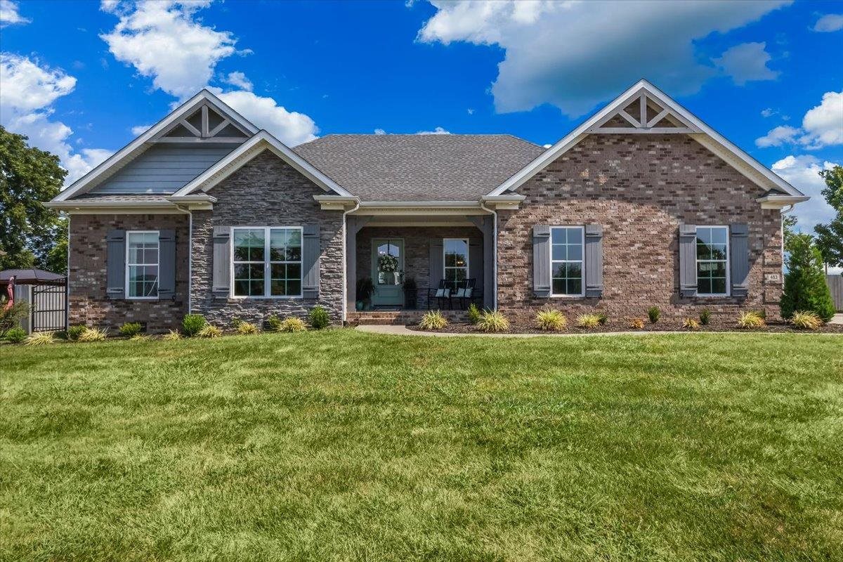 483 Leonatus Court Property Photo 2