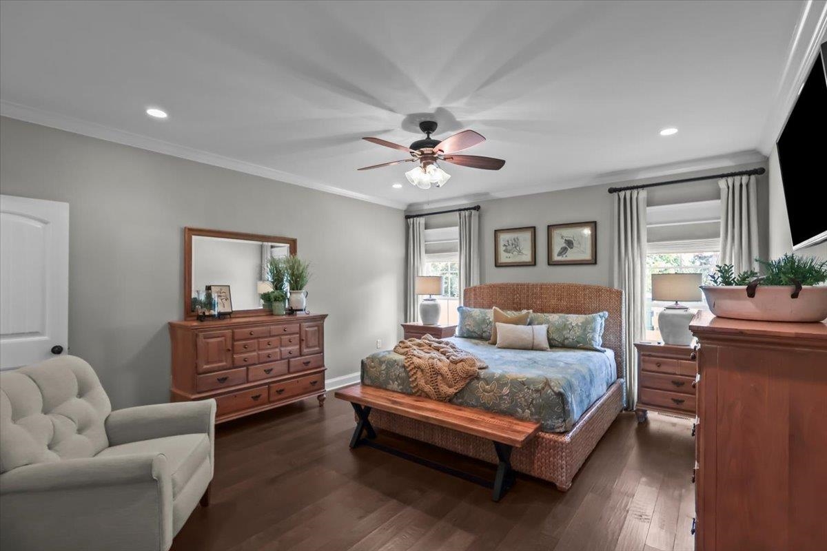 483 Leonatus Court Property Photo 23
