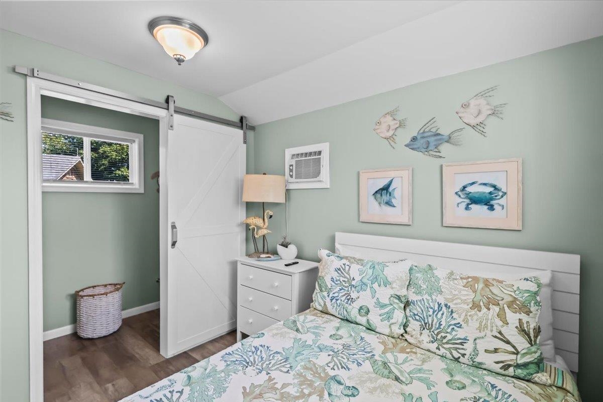 483 Leonatus Court Property Photo 44