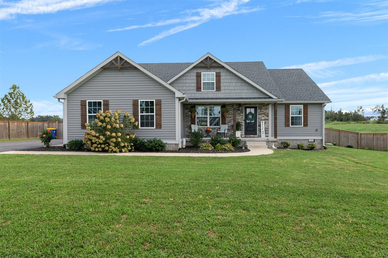 280 Greenbriar Lane Property Photo 1