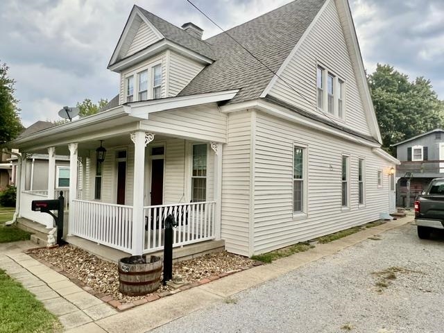 310 College Street Property Photo 2