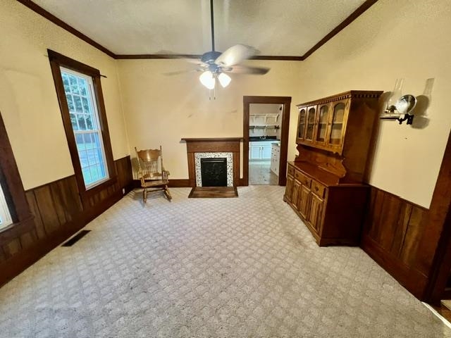 310 College Street Property Photo 9
