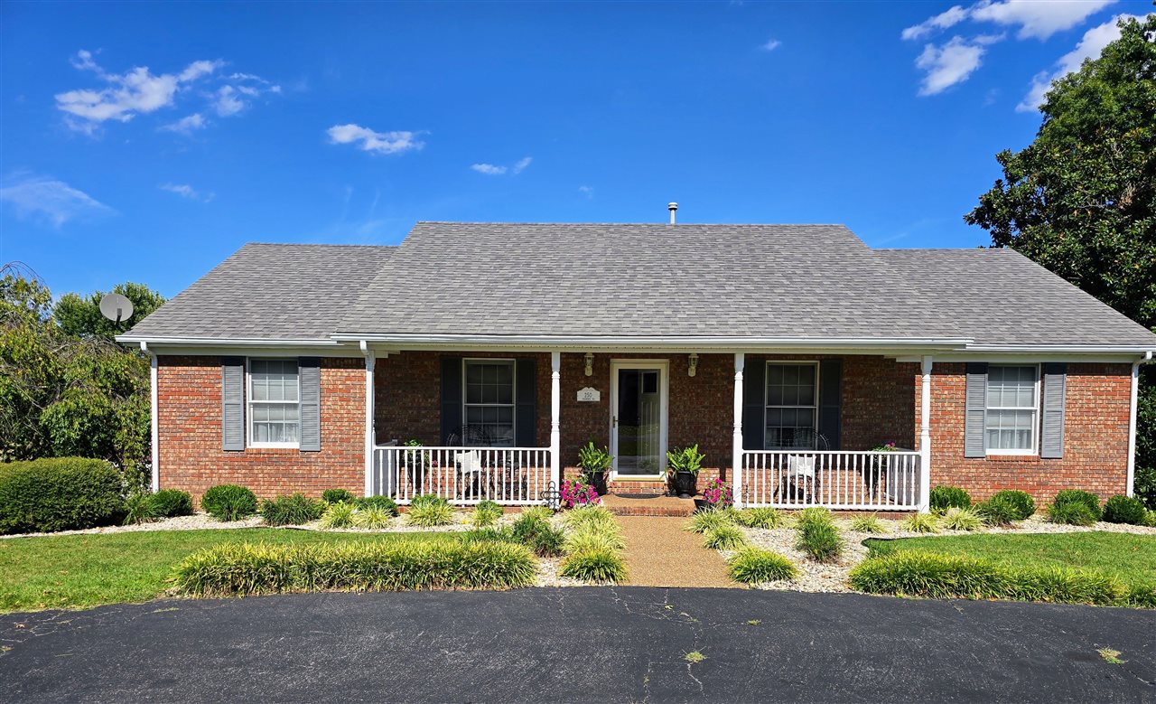 250 Shawnee Drive Property Photo 1