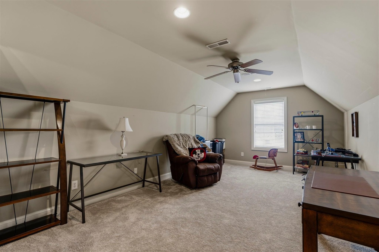 1630 Dunlaney Way Property Photo 42
