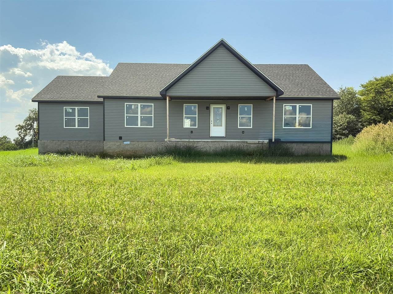 25 Willis Loop Road Property Photo 1