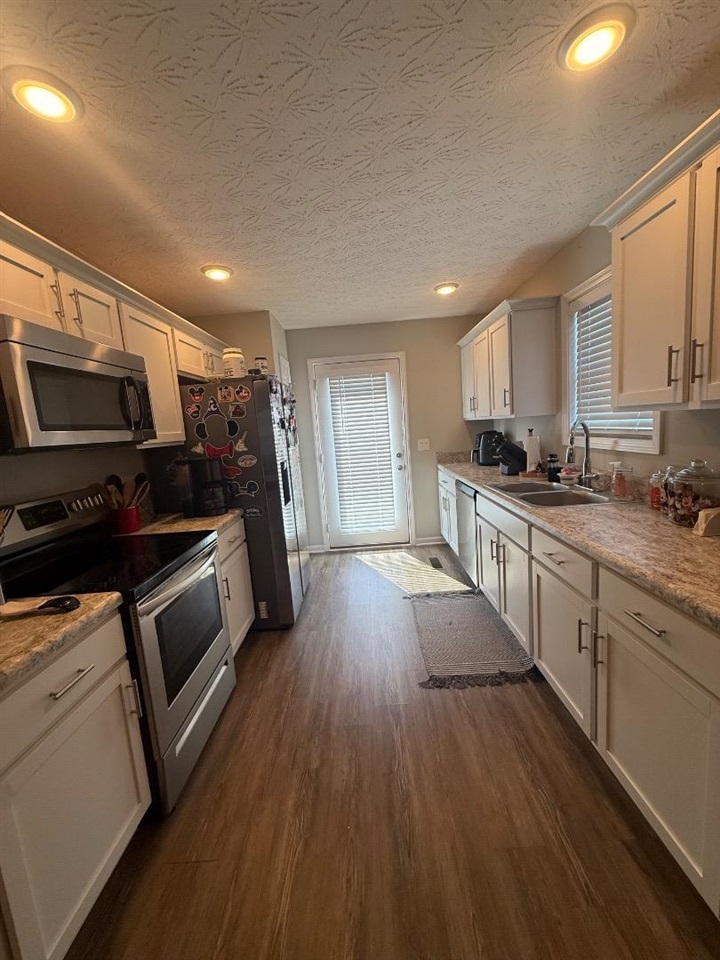657 Cherry Blossom Road Property Photo 6
