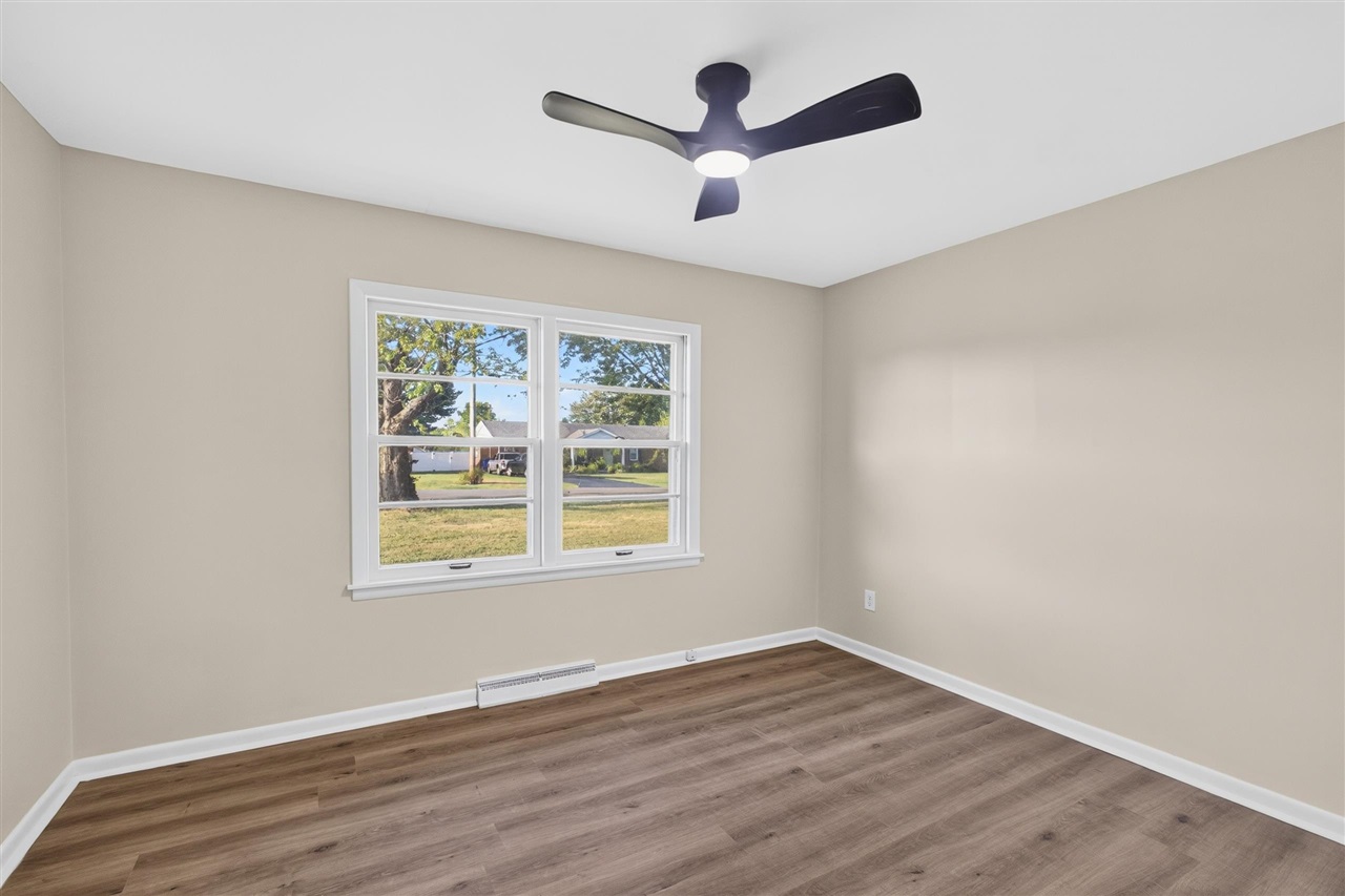 404 Longview Drive Property Photo 25