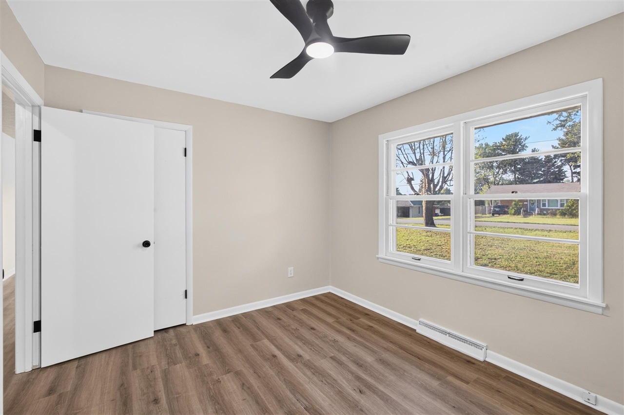 404 Longview Drive Property Photo 26
