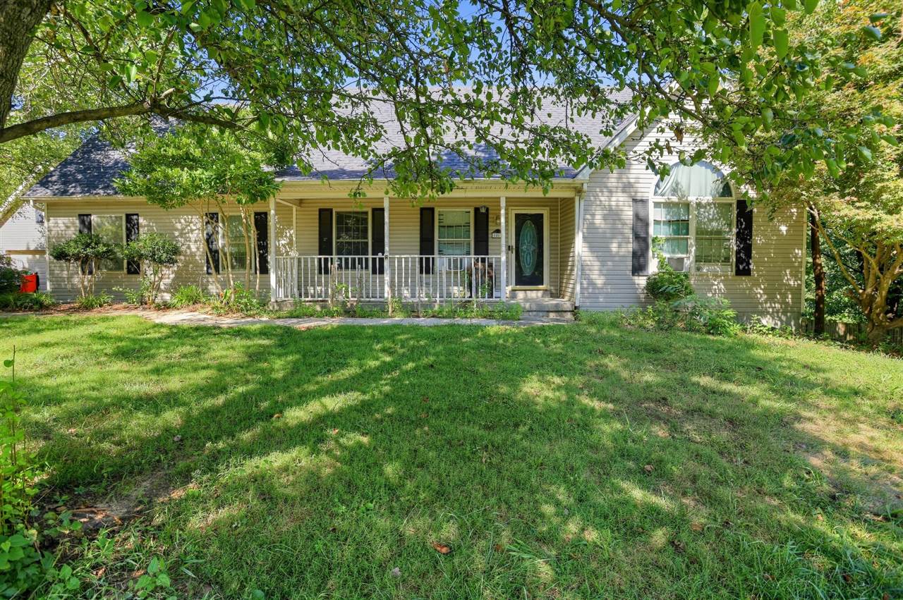 1017 Poplar Trace Property Photo 1