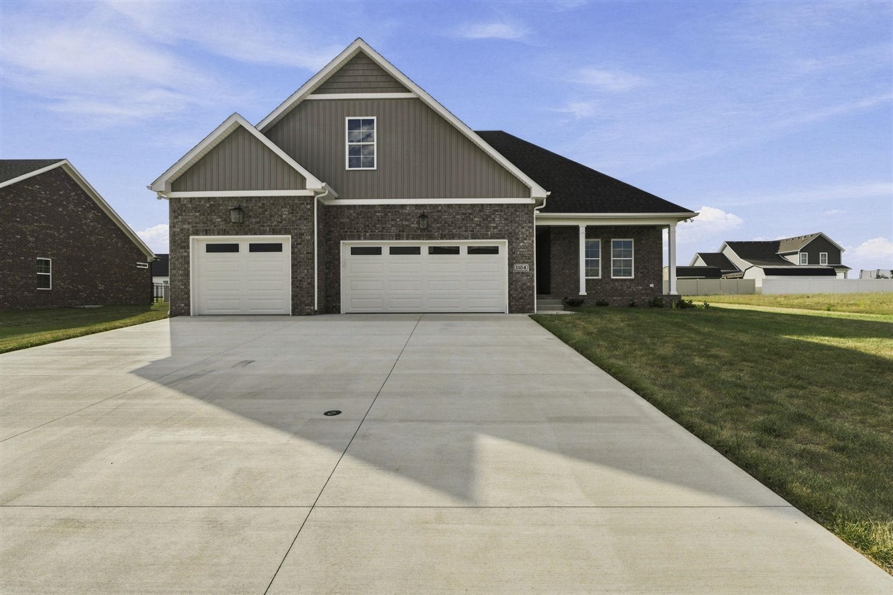 1104 Haverhill Drive Property Photo 1