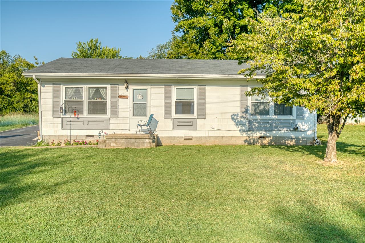 127 Glendale Lane Property Photo 1