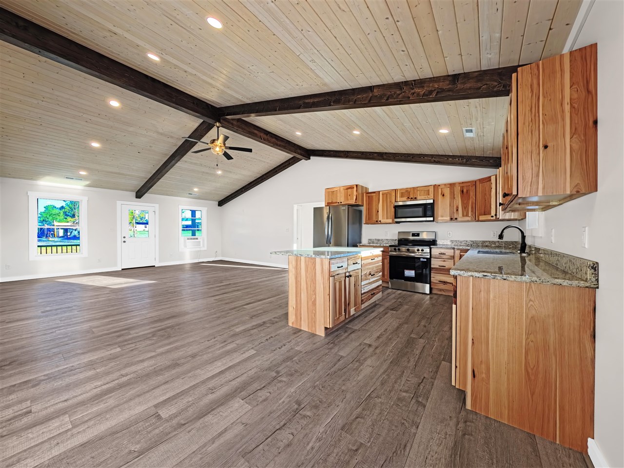 3279 Broad Ford Road Property Photo 1