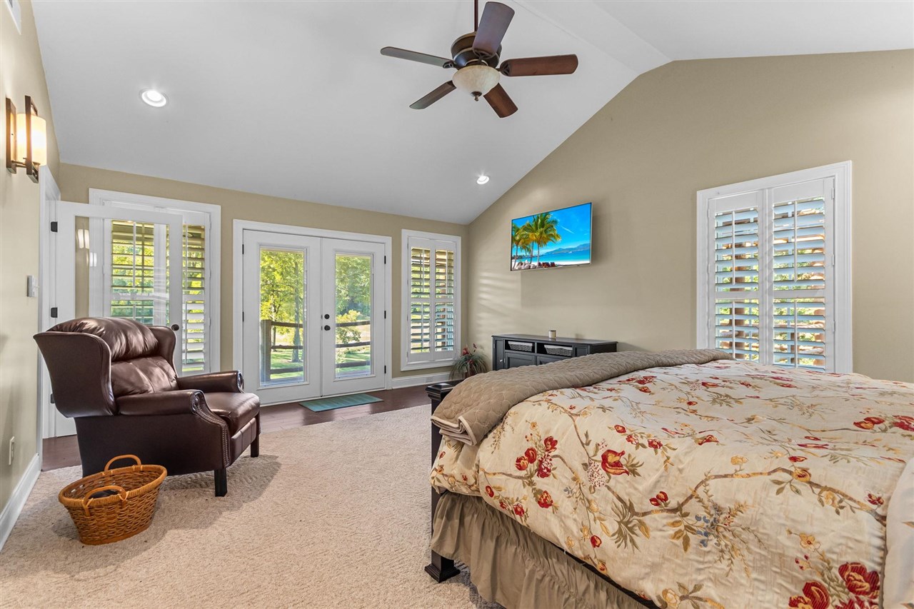 1533 Westbrook Road Property Photo 17