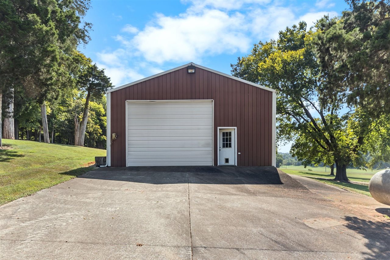 1533 Westbrook Road Property Photo 39