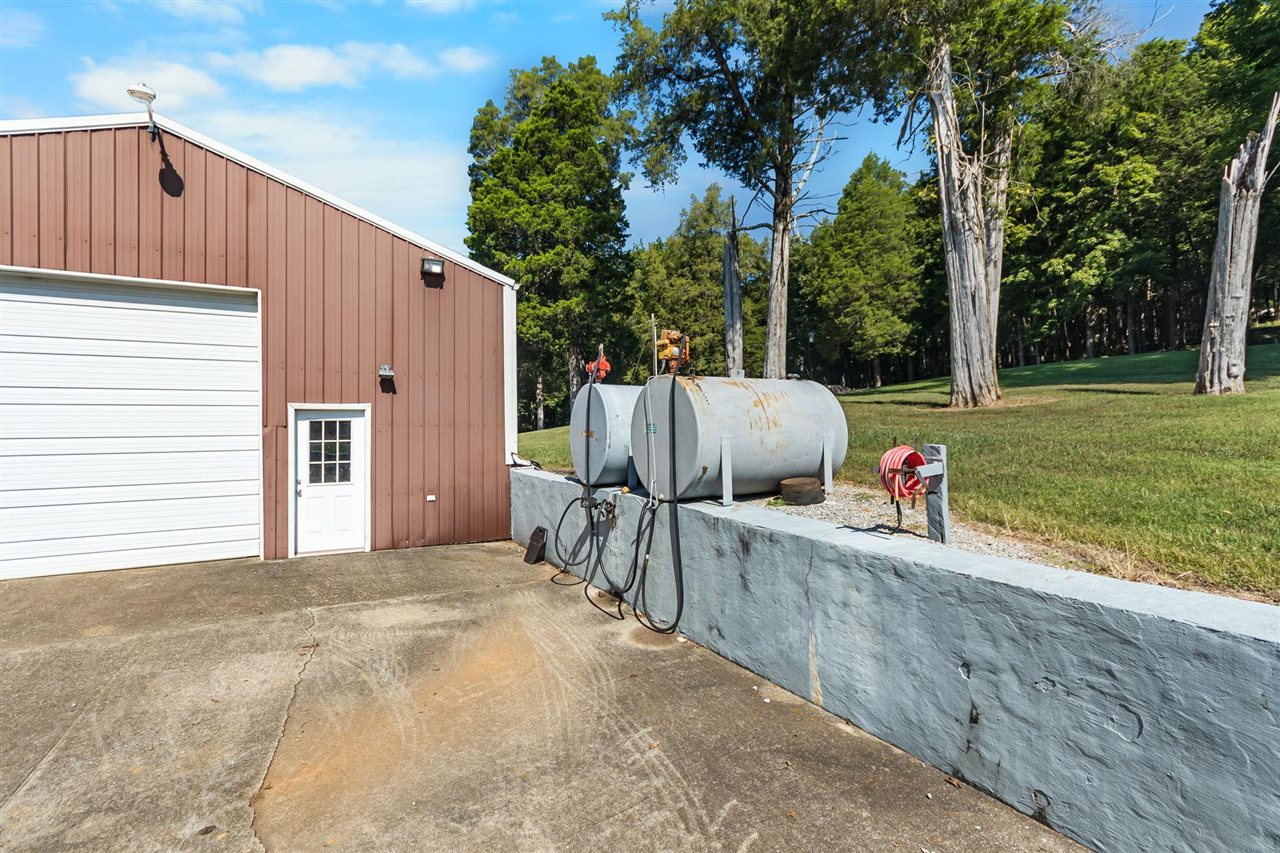 1533 Westbrook Road Property Photo 44