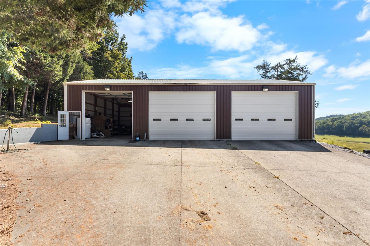1533 Westbrook Road Property Photo 45