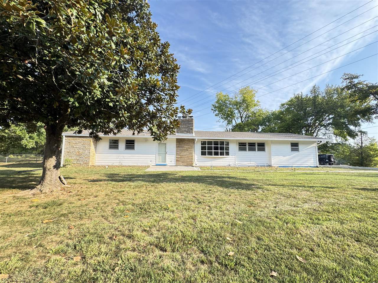 512 Mclean Avenue Property Photo 1