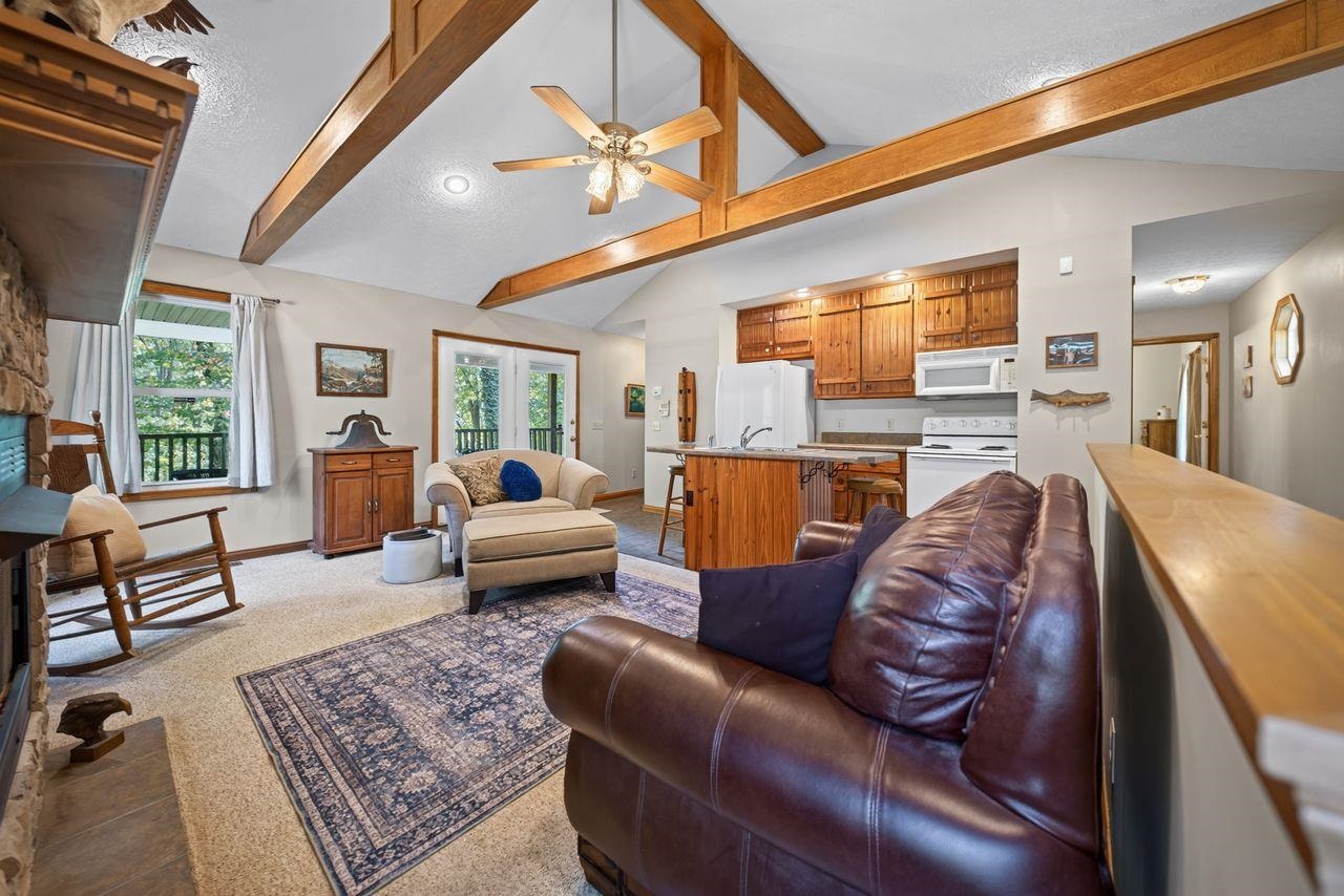227 Pineview Drive Property Photo 17