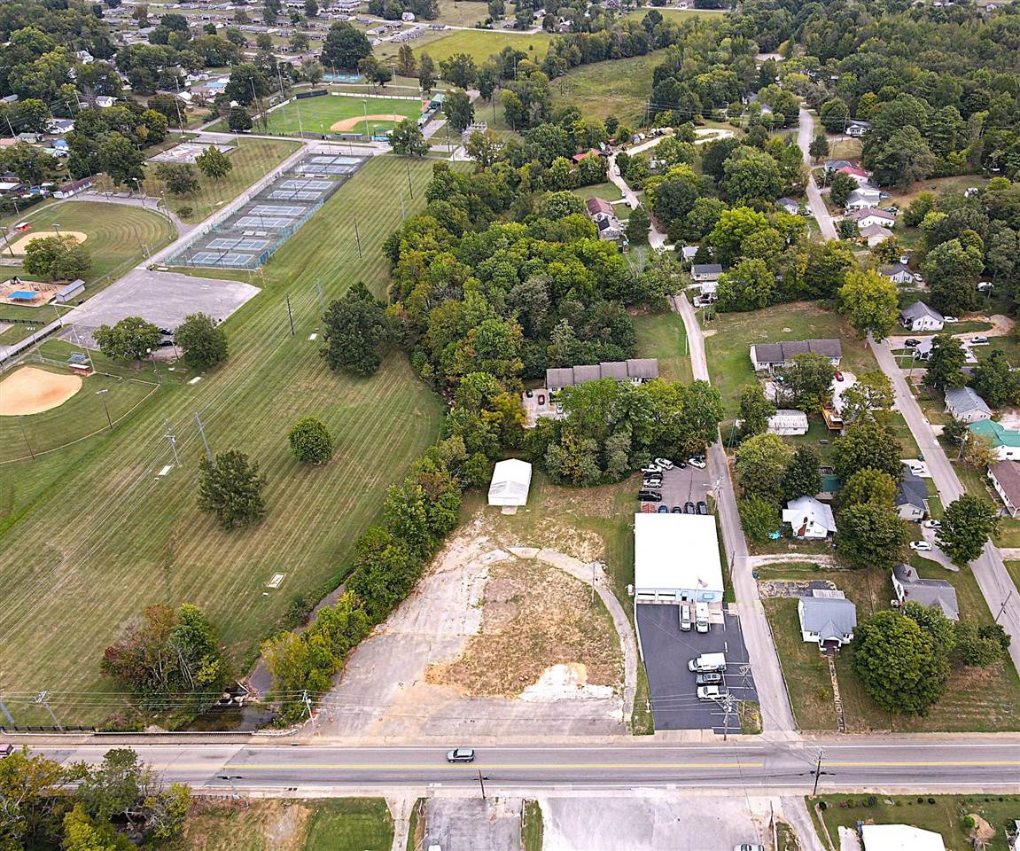 701 E Main Street Property Photo 16