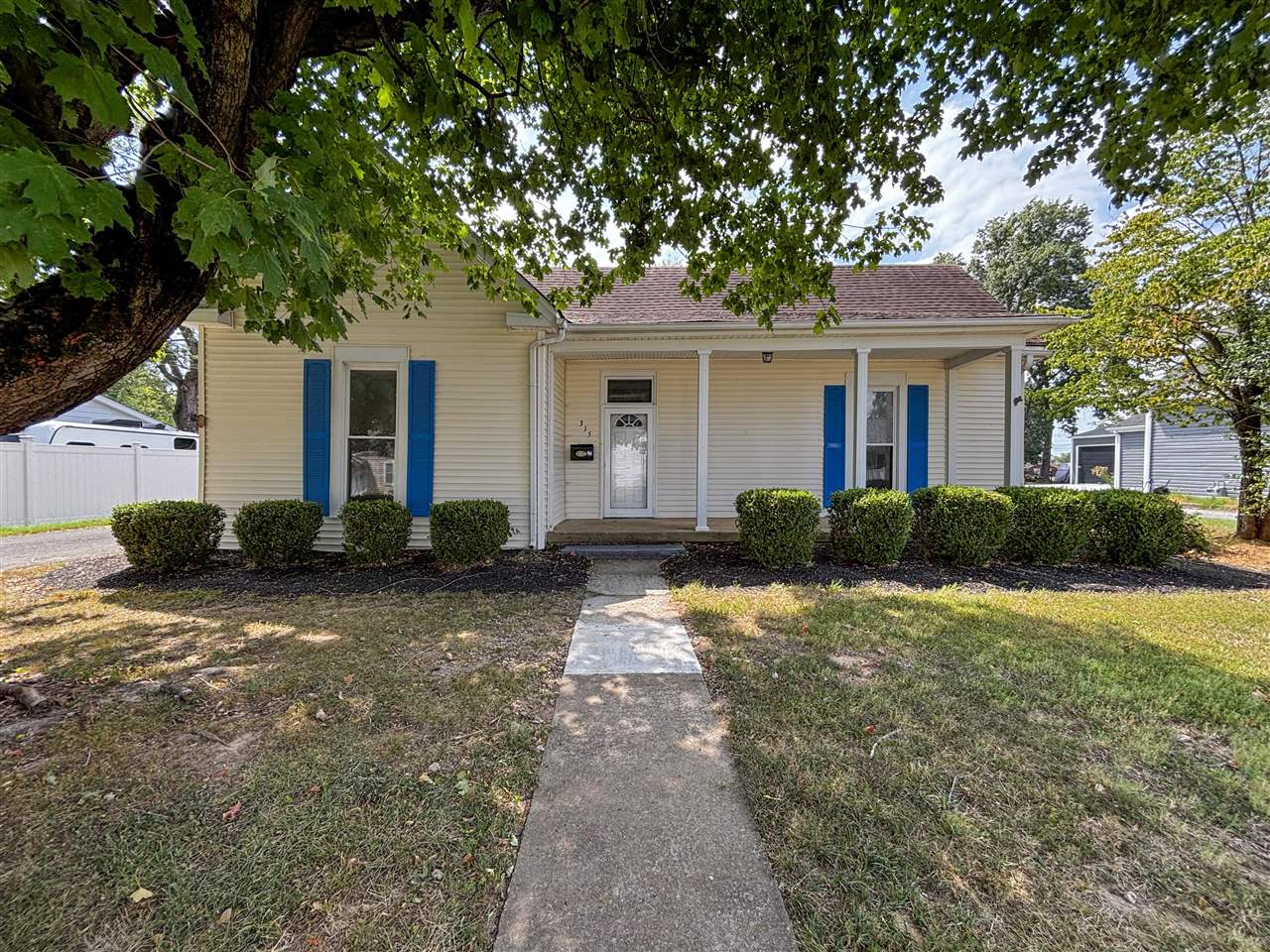 315 Montague Street Property Photo 1