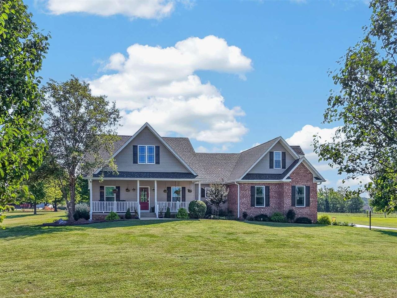 46 Green Meadow Drive Property Photo 1