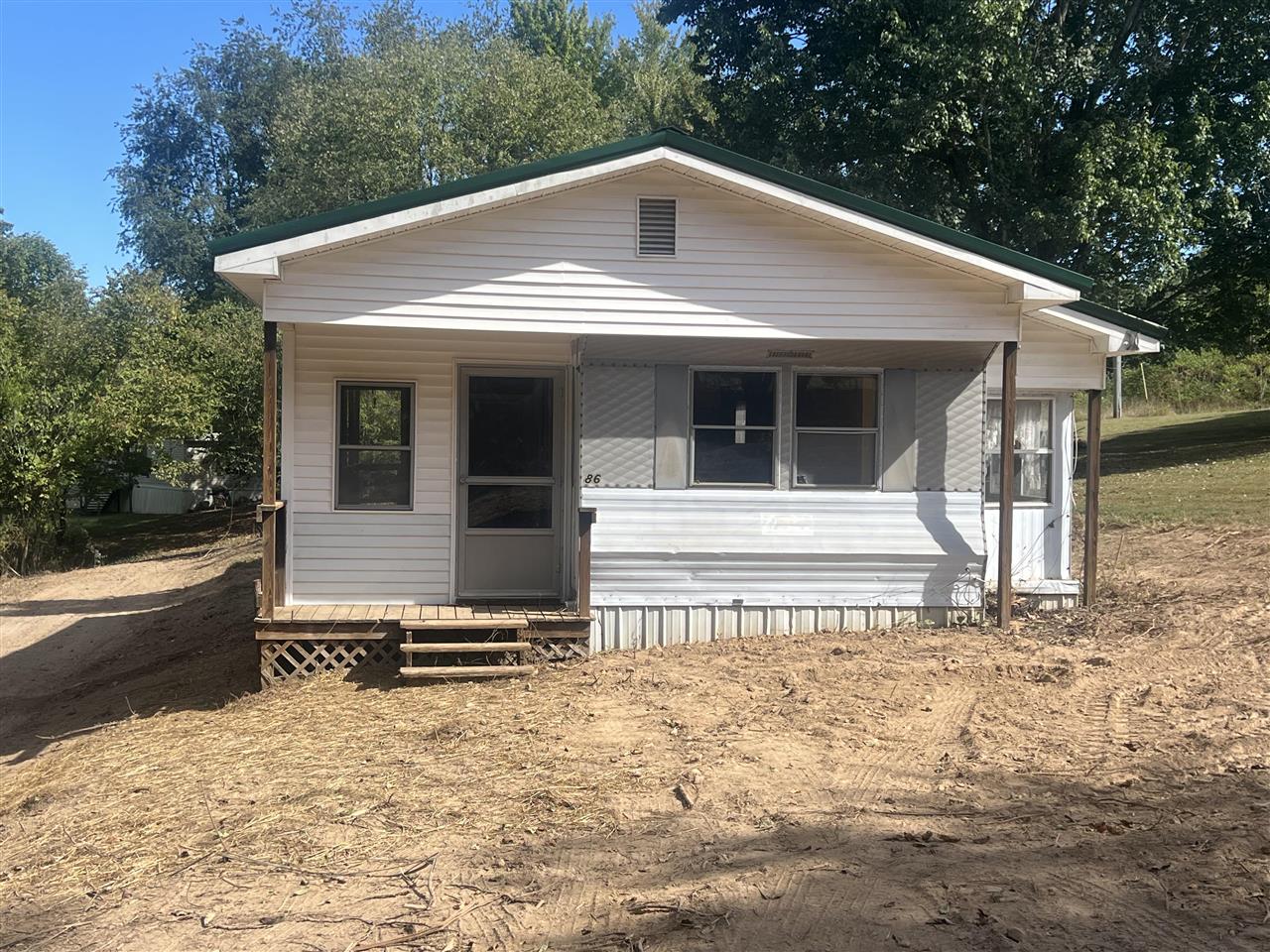 86 Smallmouth Street Property Photo 1