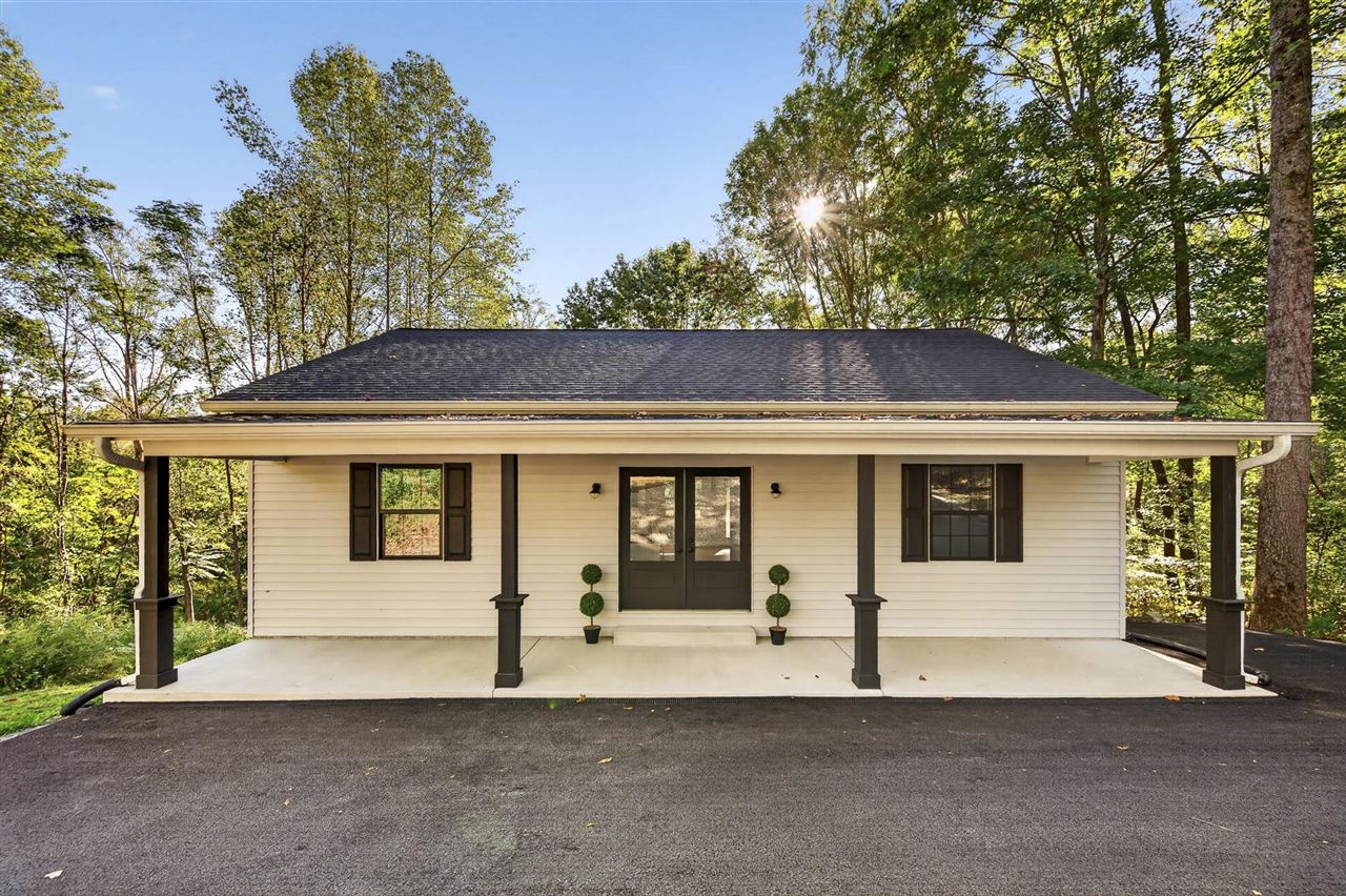 573 Smallmouth Street Property Photo 1