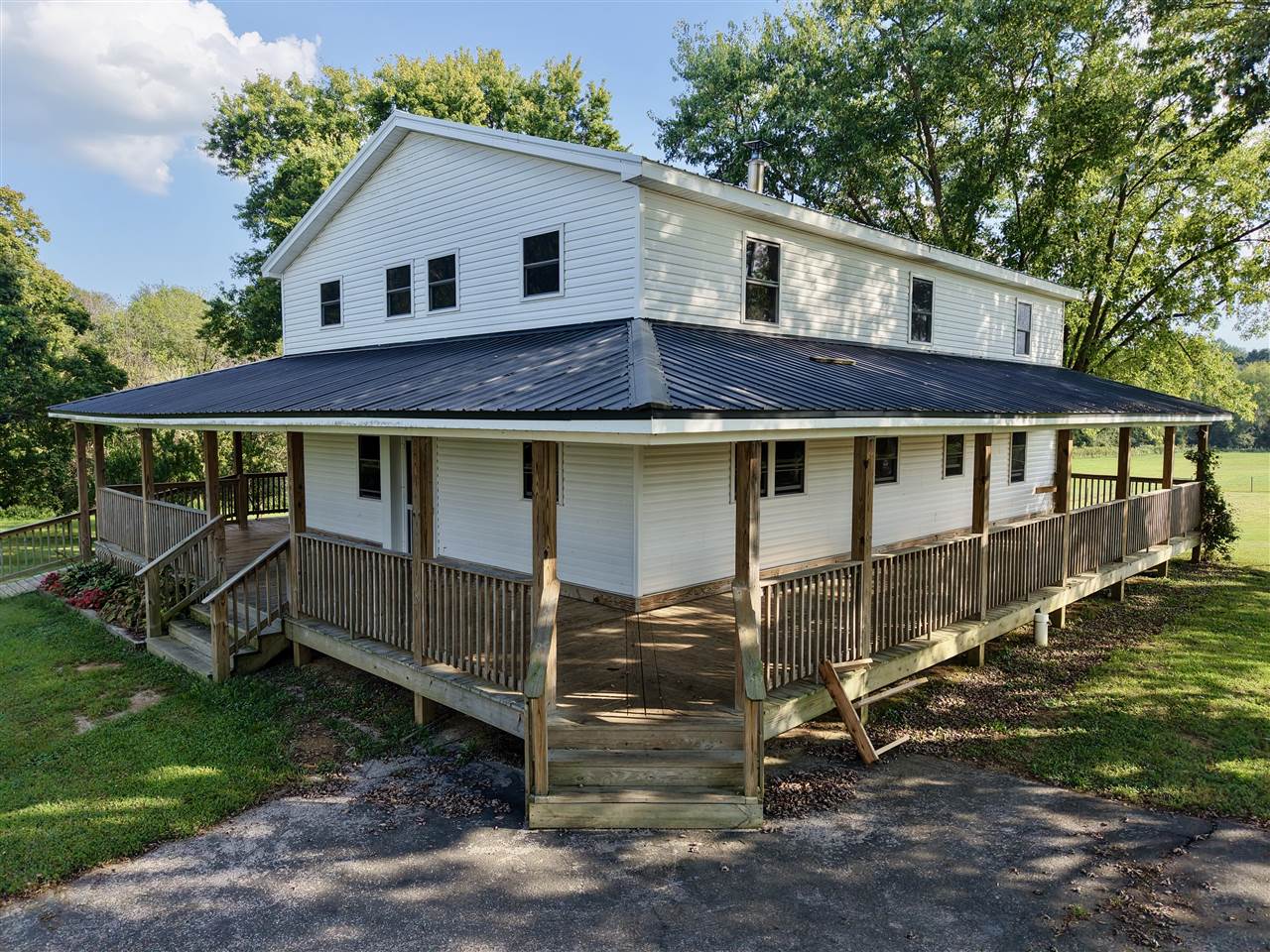 683 E Nobob Road Property Photo 1