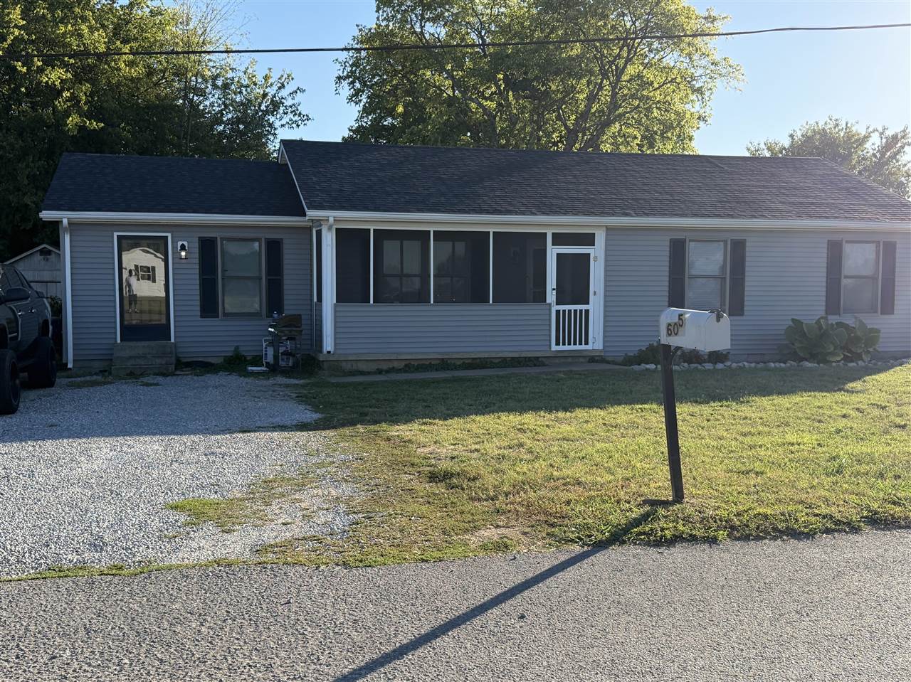 605 Sarver Street Property Photo 1