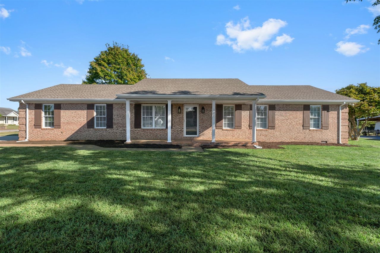 372 Wesley Way Property Photo 1