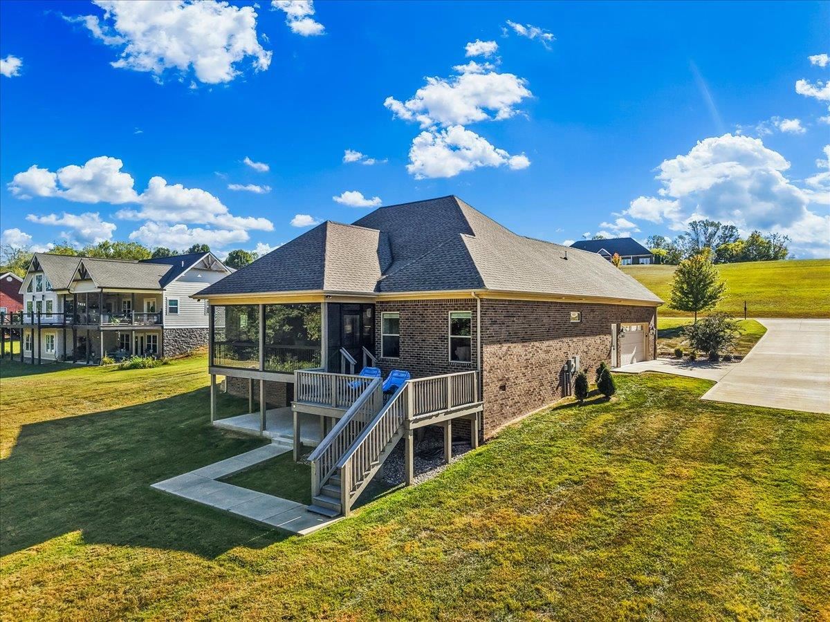 491 Dunedin Way Property Photo 15