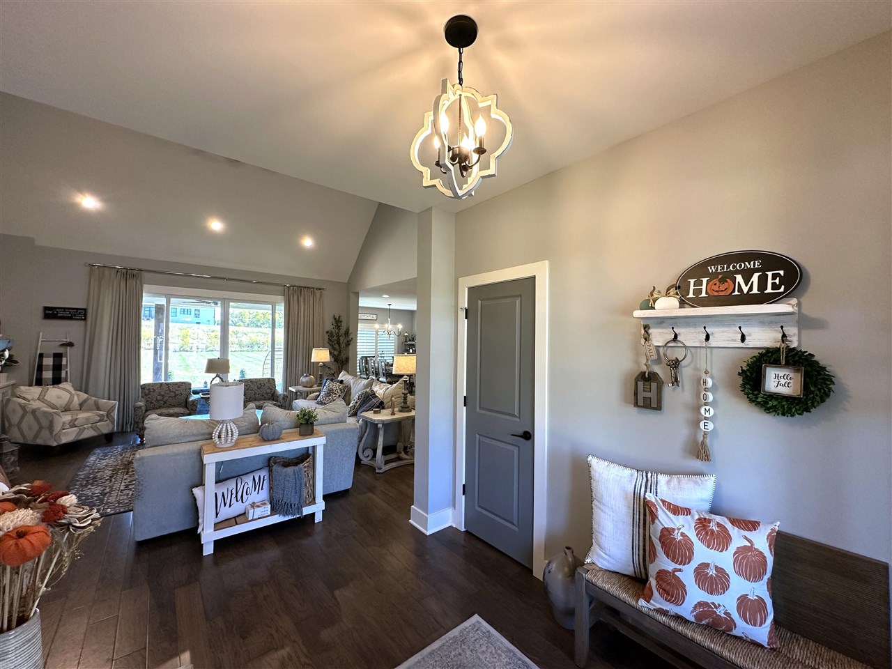 9229 Poplar Grove Court Property Photo 12