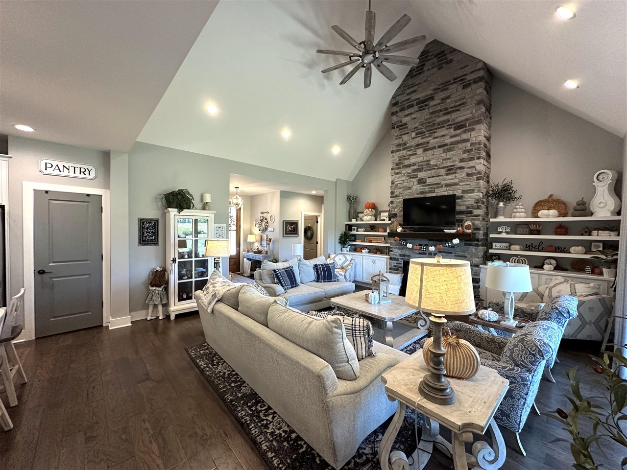 9229 Poplar Grove Court Property Photo 17