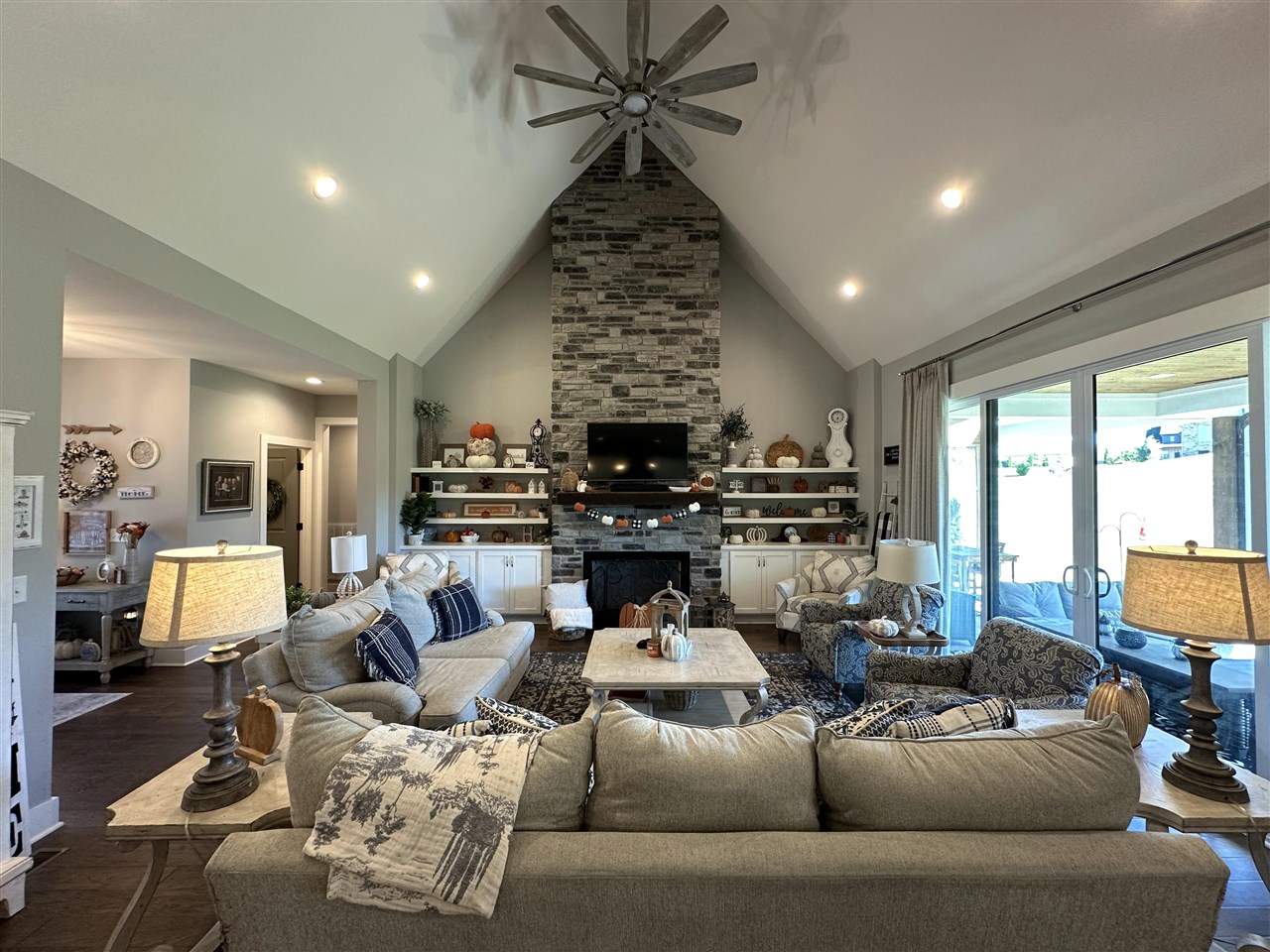 9229 Poplar Grove Court Property Photo 18