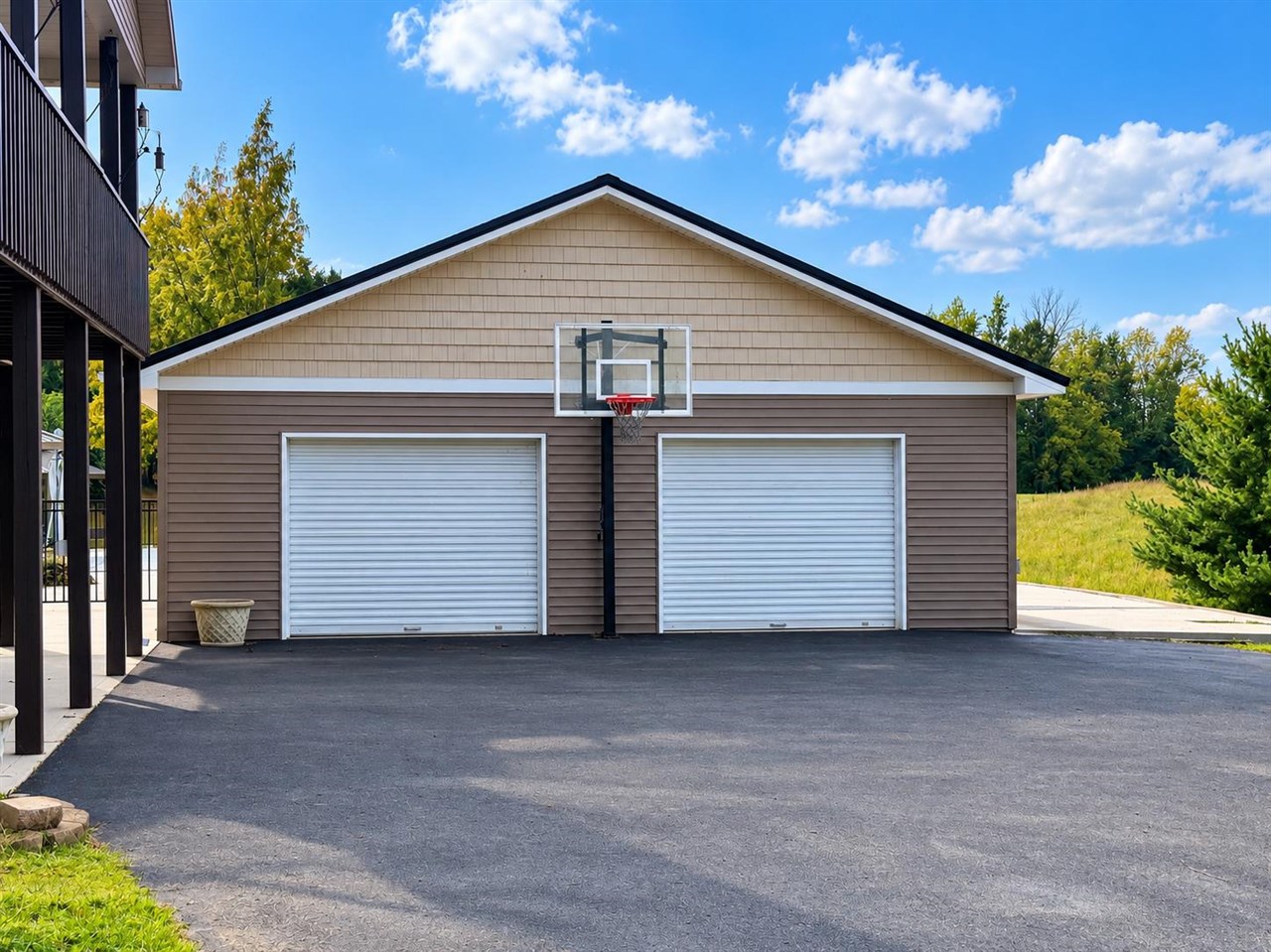 353 Carl Benson Road Property Photo 12